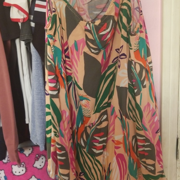 Tropical tank top - Picture 3 of 4